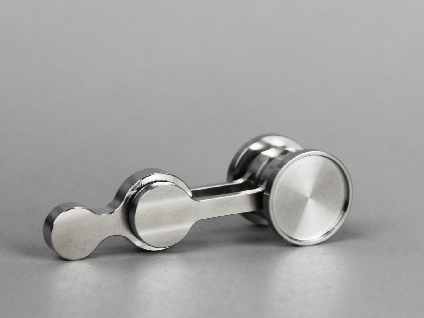 Double-Pendulum fidget toy hand spinner
