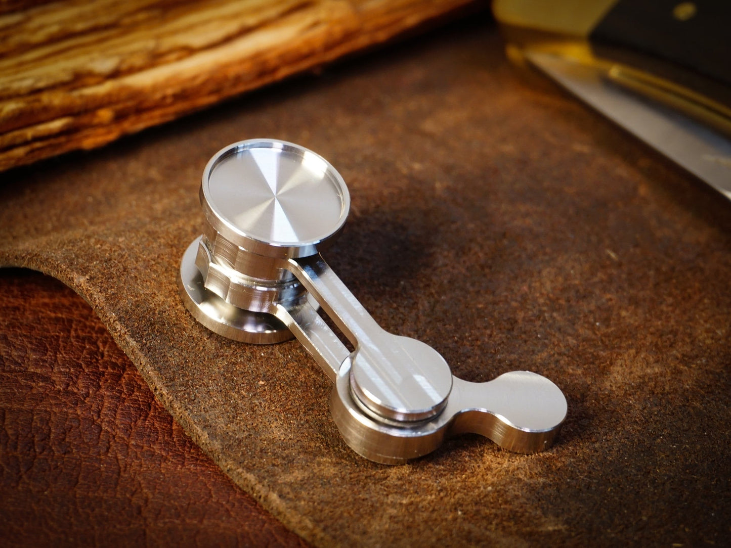 Double-Pendulum fidget toy hand spinner