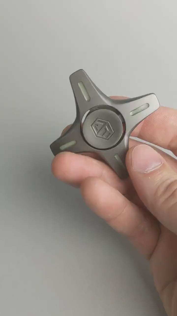 Mecha X-Wing fidget spinner - quad gunmetal glow in the dark